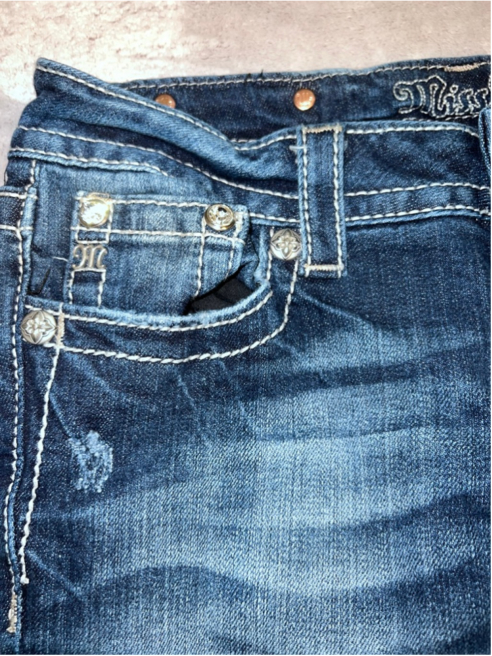 Miss Me Blue Boot Cut Jeans Wing Feather POCKETS MCBLING Size 28 - Picture 3 of 7